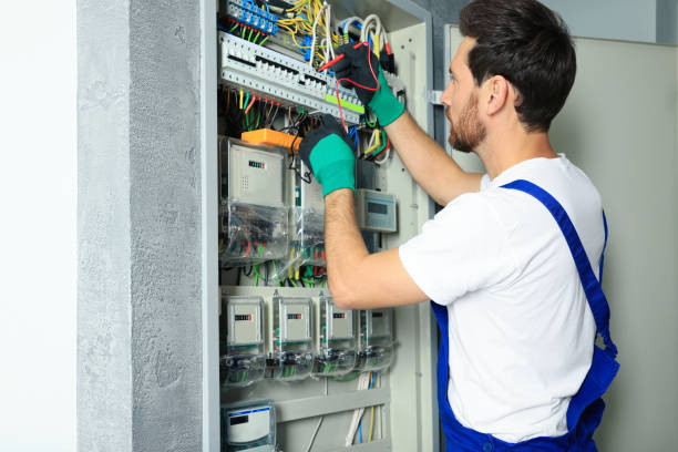 Best Local Electrician Companies  in Ampere North, NJ